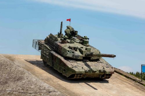 Docelowo Turcy zamierzają pozyskać nawet 1000 rodzimych czołgów Altay / Zdjęcie: BMC Defense